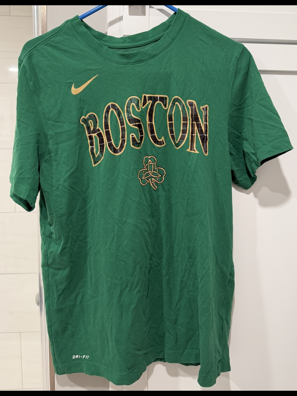 Men's Boston Celtics Kemba Walker T-Shirt Size Medium